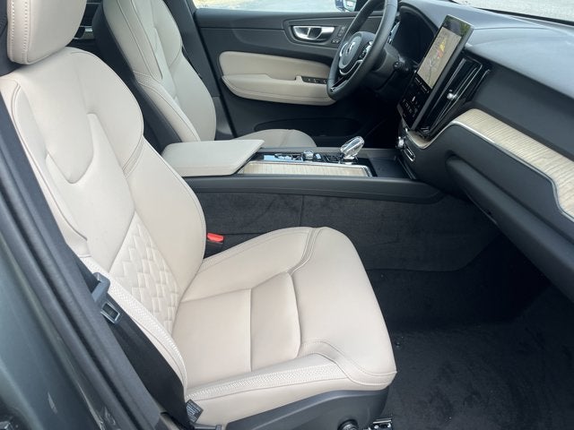 2026 Volvo XC60 Plug-In Hybrid Core