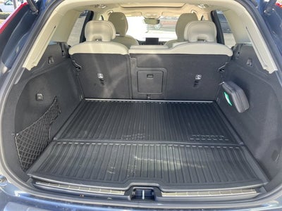 2026 Volvo XC60 Plug-In Hybrid Ultra