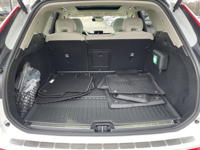 2026 Volvo XC60 Plug-In Hybrid Ultra