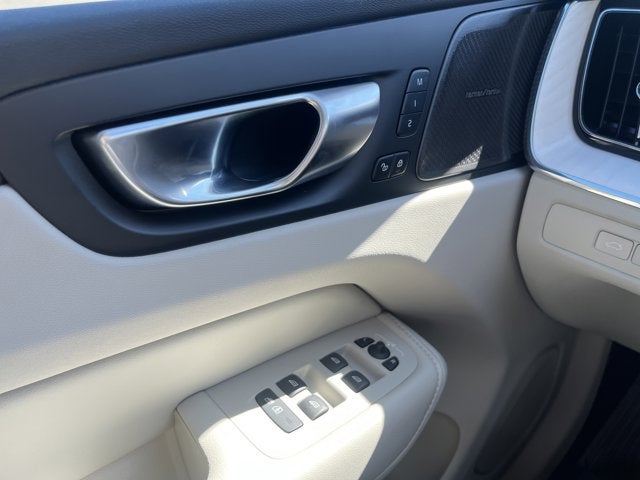 2026 Volvo XC60 Plug-In Hybrid Ultra