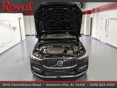2023 Volvo XC60 Ultimate Bright Theme