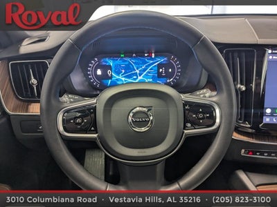 2024 Volvo XC60 Plus Dark Theme