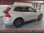 2024 Volvo XC60 Plus Dark Theme