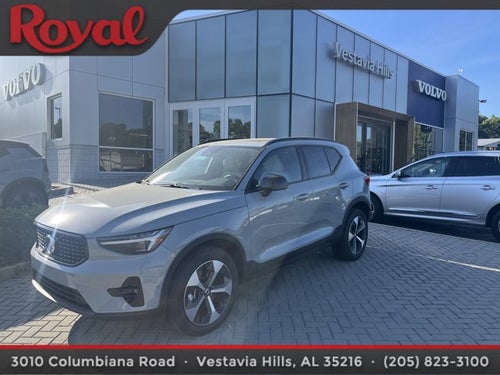 2026 Volvo XC40 Plus