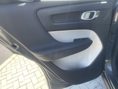 2026 Volvo XC40 Plus