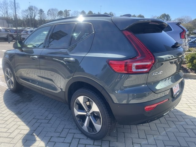 2026 Volvo XC40 Plus