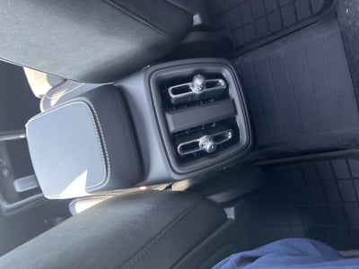 2026 Volvo XC40 Ultra Black Edition