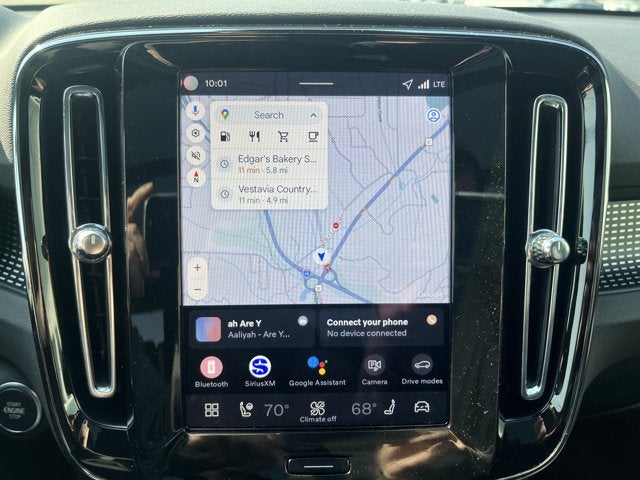 2026 Volvo XC40 Ultra Black Edition