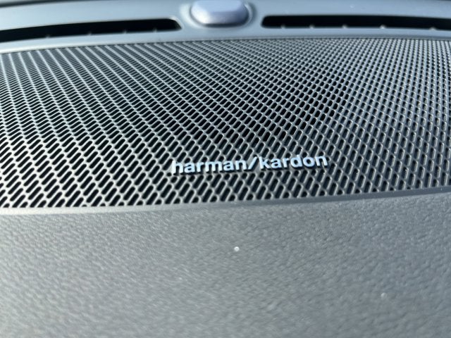 2026 Volvo XC40 Ultra Black Edition