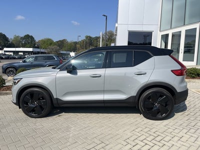 2026 Volvo XC40 Ultra Black Edition