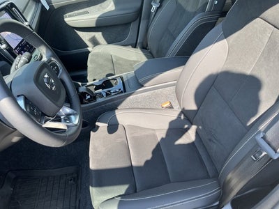 2026 Volvo XC40 Ultra Black Edition