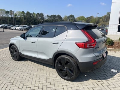 2026 Volvo XC40 Ultra Black Edition