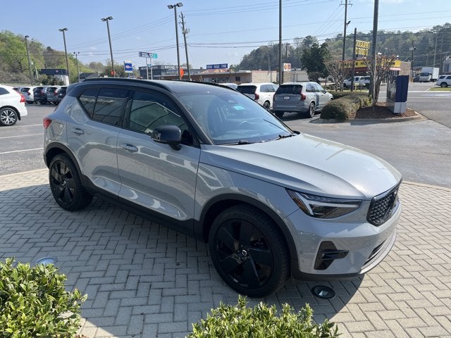 2026 Volvo XC40 Ultra Black Edition