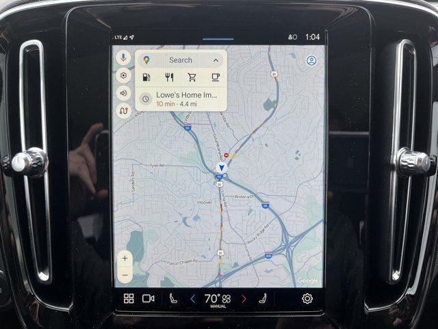 2025 Volvo XC40 Core Bright Theme