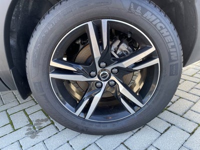 2026 Volvo XC40 Core