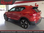 2024 Volvo XC40 Plus Dark Theme