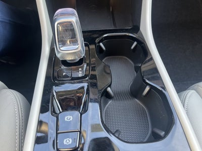 2026 Volvo XC40 Ultra