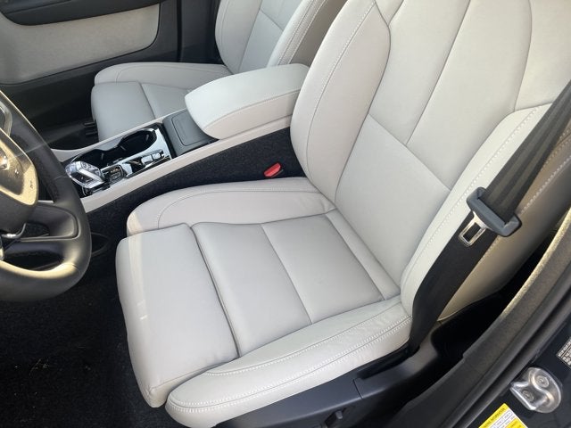 2026 Volvo XC40 Ultra