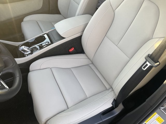 2026 Volvo XC40 Ultra