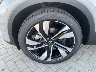 2026 Volvo XC40 Ultra