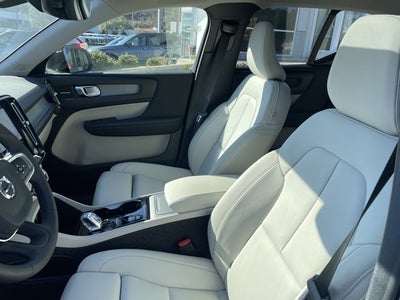 2026 Volvo XC40 Ultra