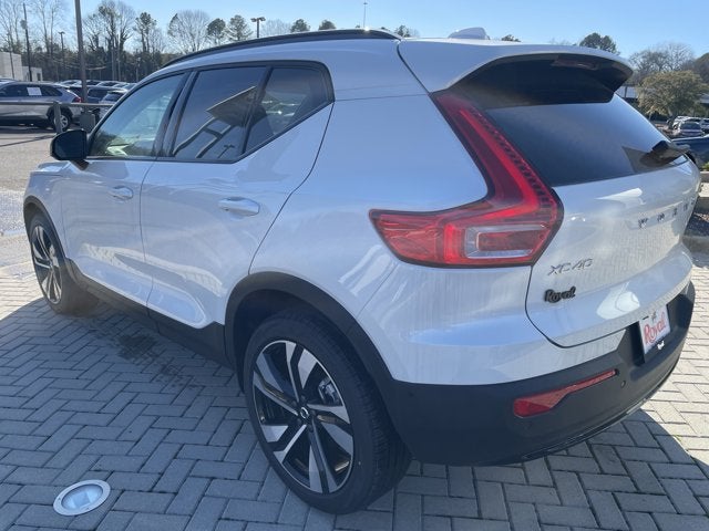 2026 Volvo XC40 Ultra