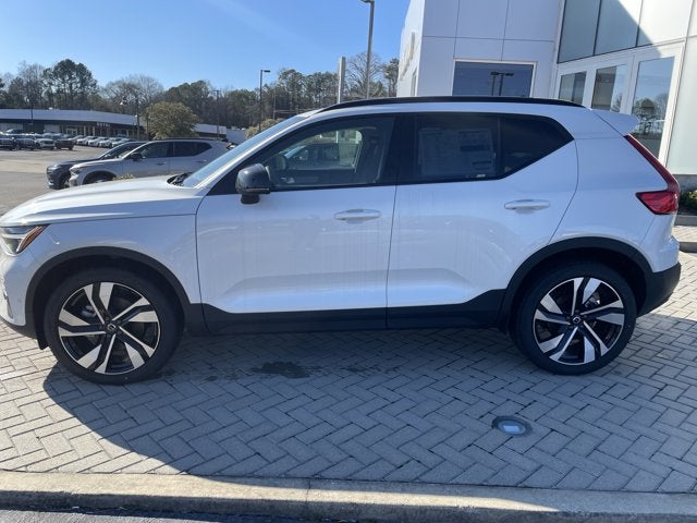2026 Volvo XC40 Ultra