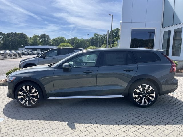 2026 Volvo V60 Cross Country Ultra