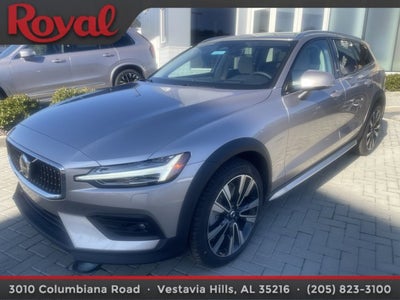 2026 Volvo V60 Cross Country Ultra