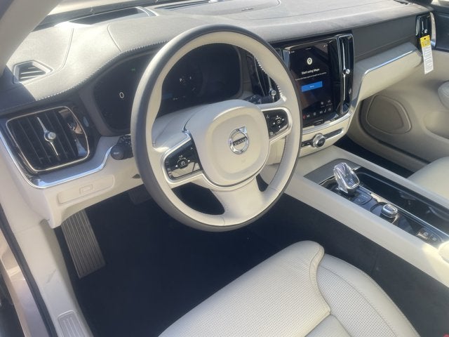 2026 Volvo V60 Cross Country Ultra