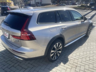 2026 Volvo V60 Cross Country Ultra