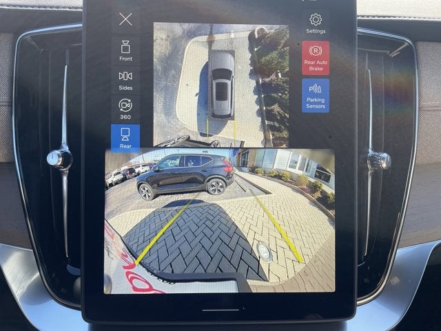 2026 Volvo XC90 Plus