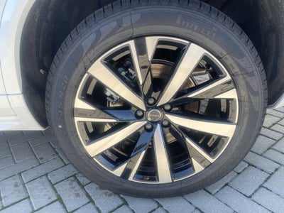 2026 Volvo XC90 Core