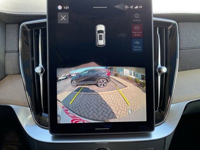 2026 Volvo XC90 Core