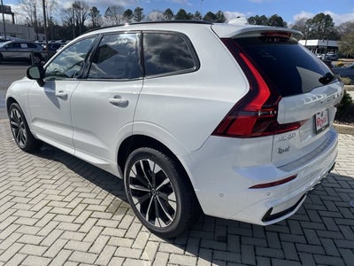 2026 Volvo XC60 Plus