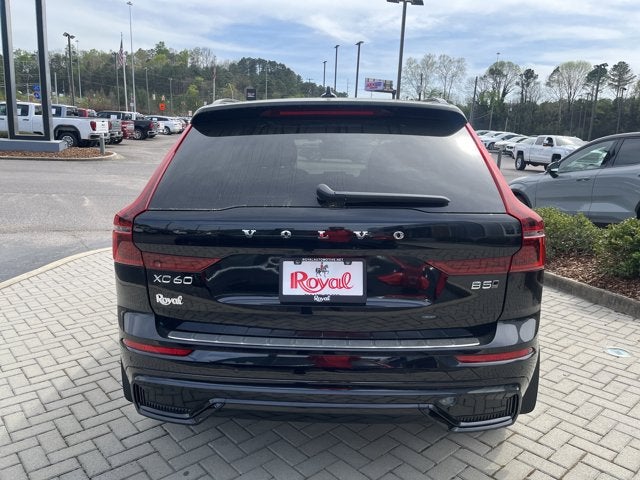 2026 Volvo XC60 Plus