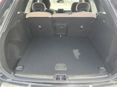 2026 Volvo XC60 Plus