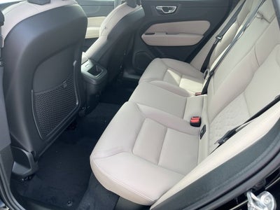 2026 Volvo XC60 Plus