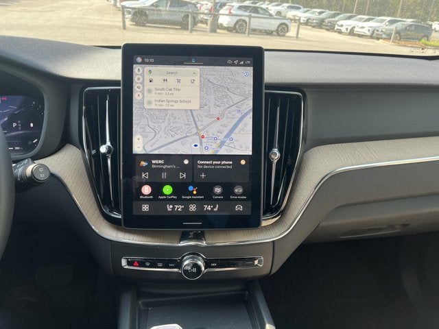 2026 Volvo XC60 Plus