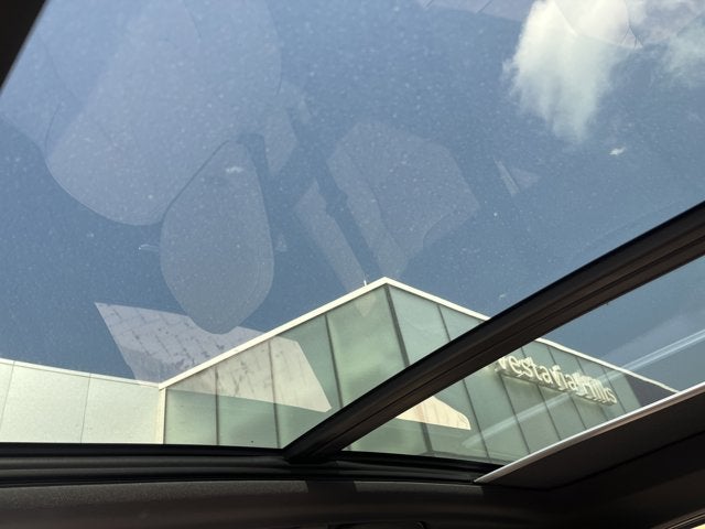 2026 Volvo XC60 Plus