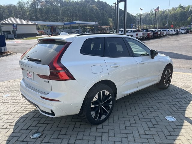 2026 Volvo XC60 Plus
