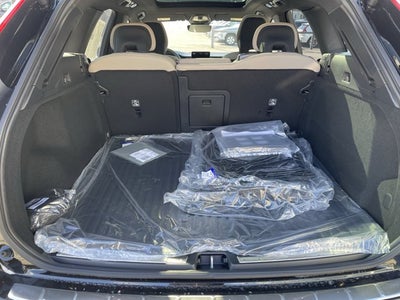 2026 Volvo XC60 Plus