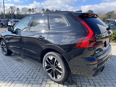 2026 Volvo XC60 Plus