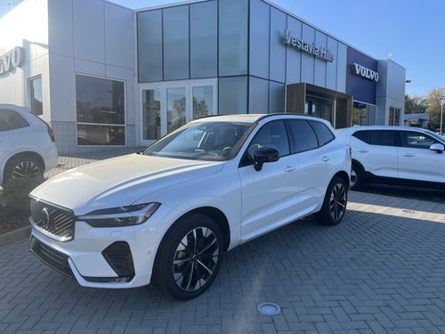 2026 Volvo XC60 Plus