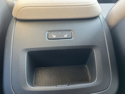 2026 Volvo XC60 Plus