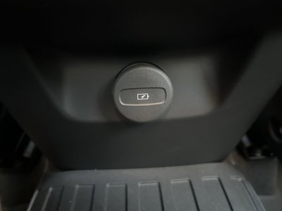 2026 Volvo XC60 Plus