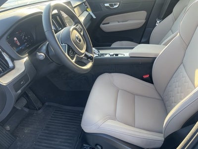 2026 Volvo XC60 Plus