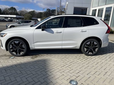 2026 Volvo XC60 Plus