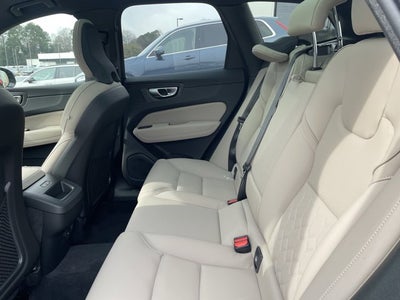 2026 Volvo XC60 Plus