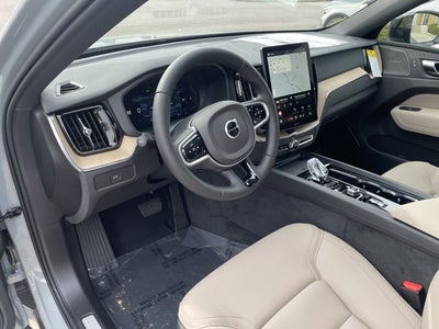 2026 Volvo XC60 Plus